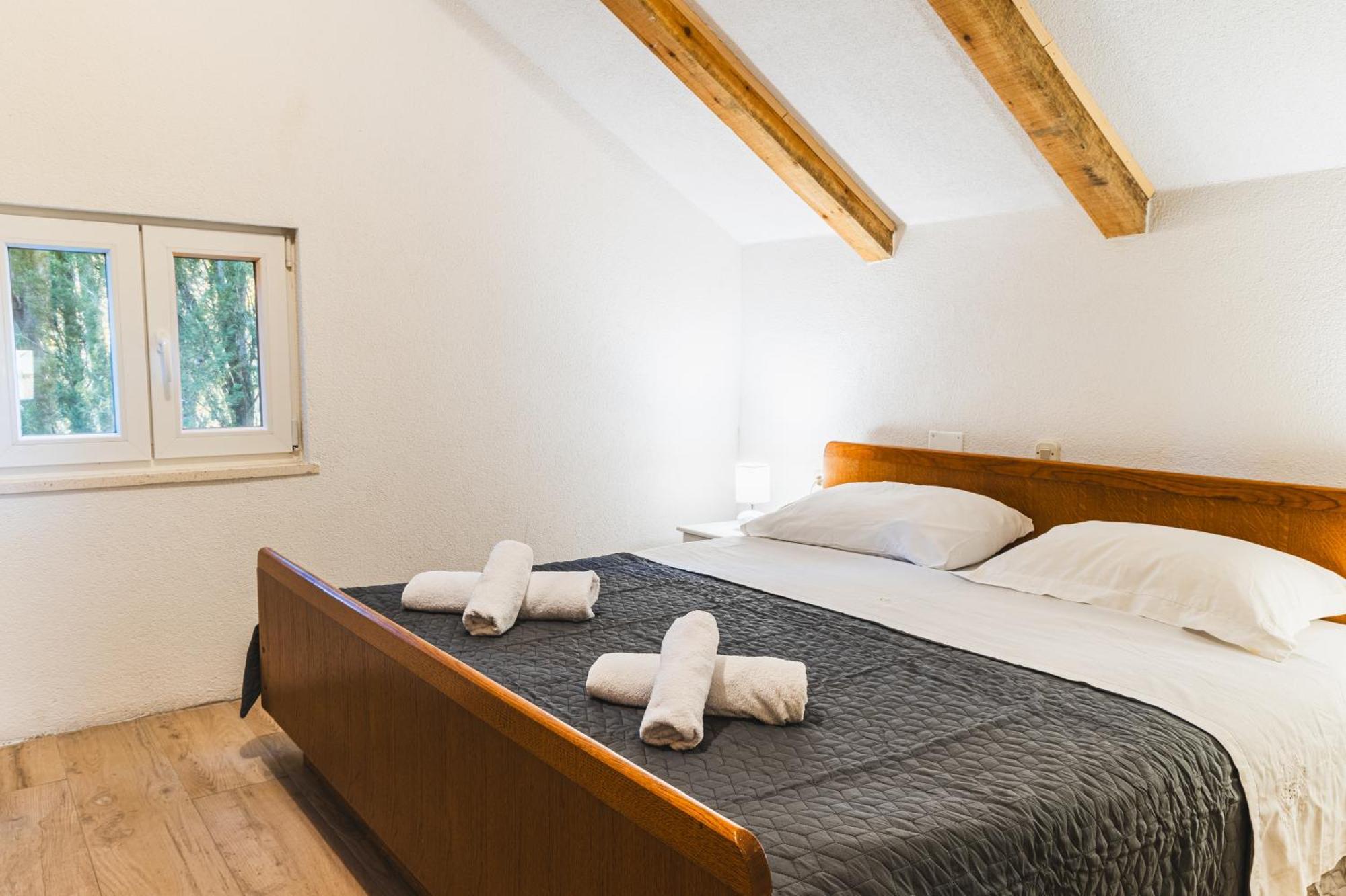 Country House Uros In Nature With Pool Lovorno Екстериор снимка
